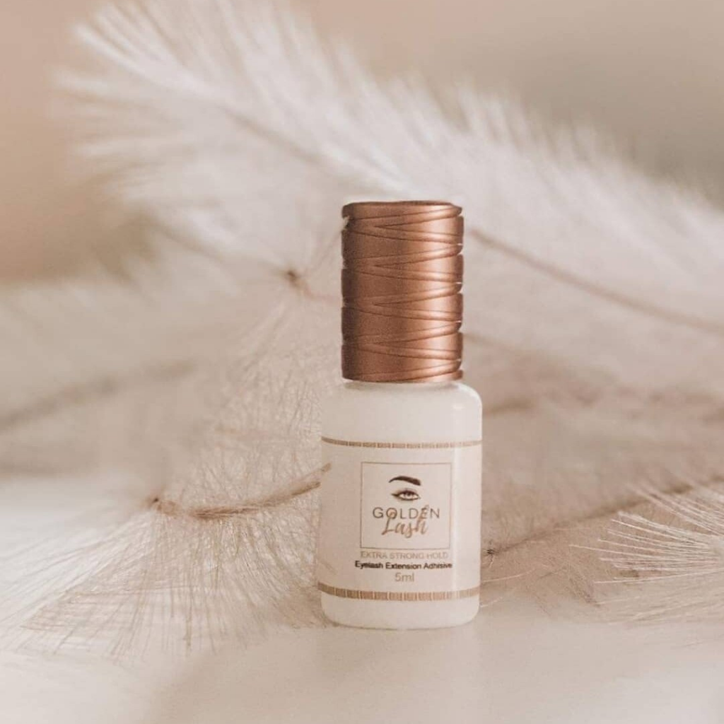 Strong Hold Clear Eyelash Extension Adhesive